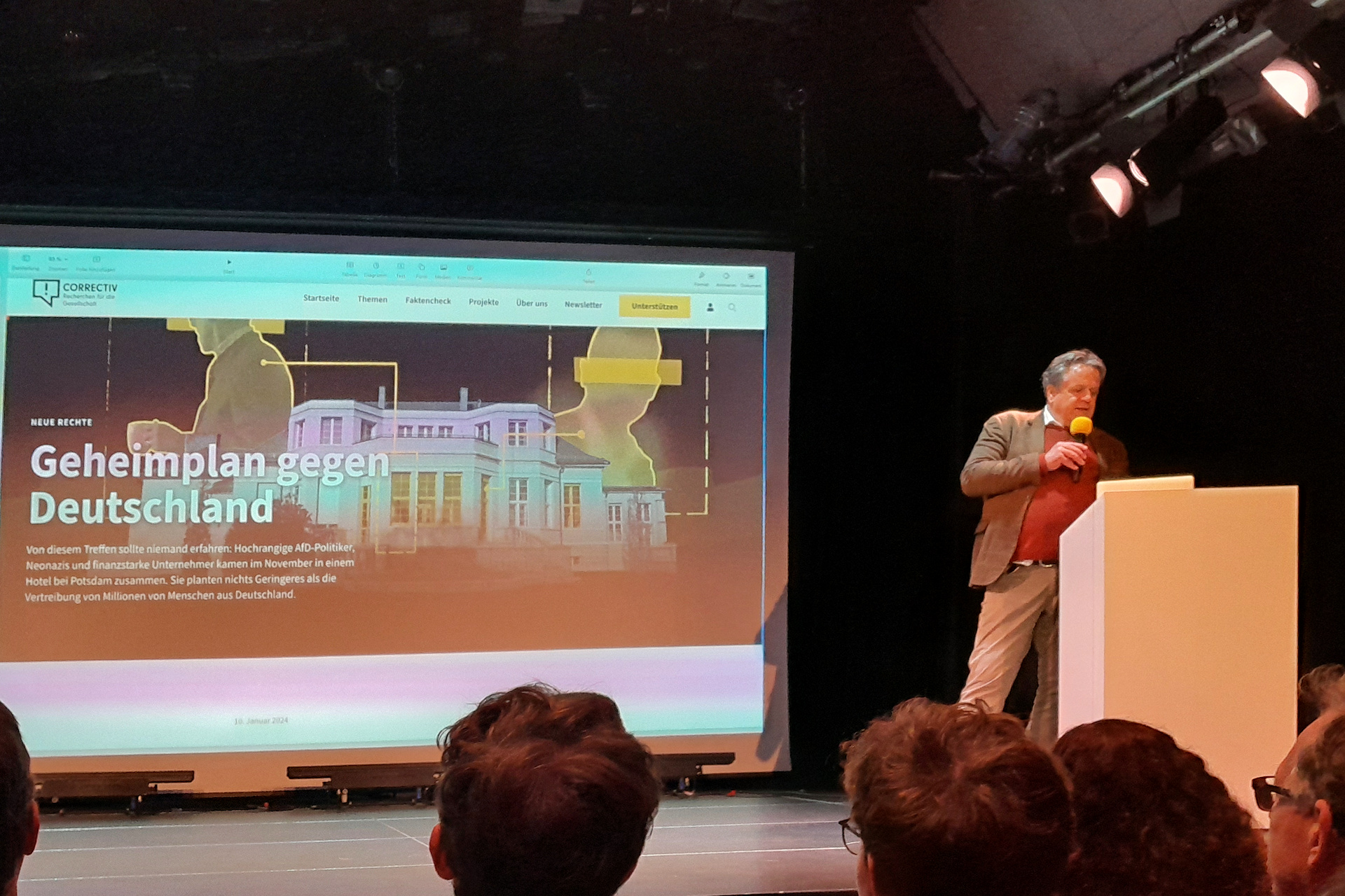 Vortrag und Diskussion mit Marcus Bensmann